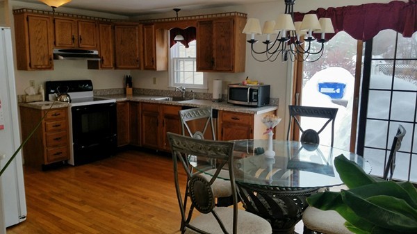 35 Cobb Road, Unit 35 Wrentham, MA 02093 - Photo 5 of 14 Gallery Image 5