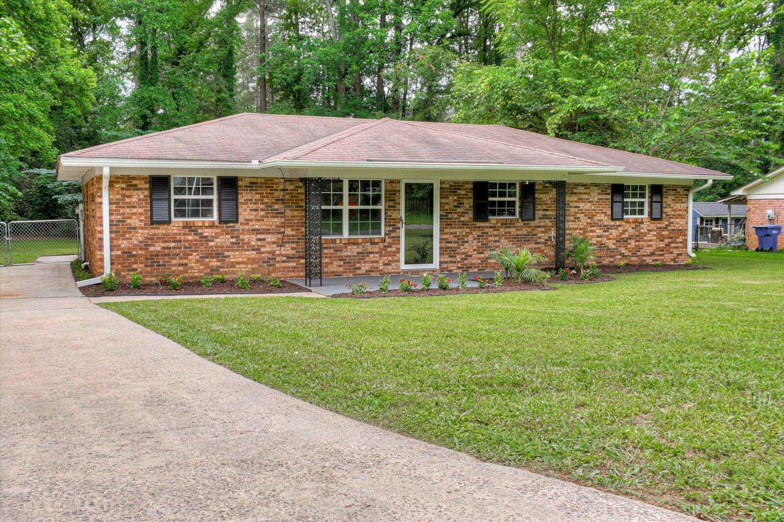 4520 Plantation Road Martinez, GA 30907 - Photo 6 of 30 02-102