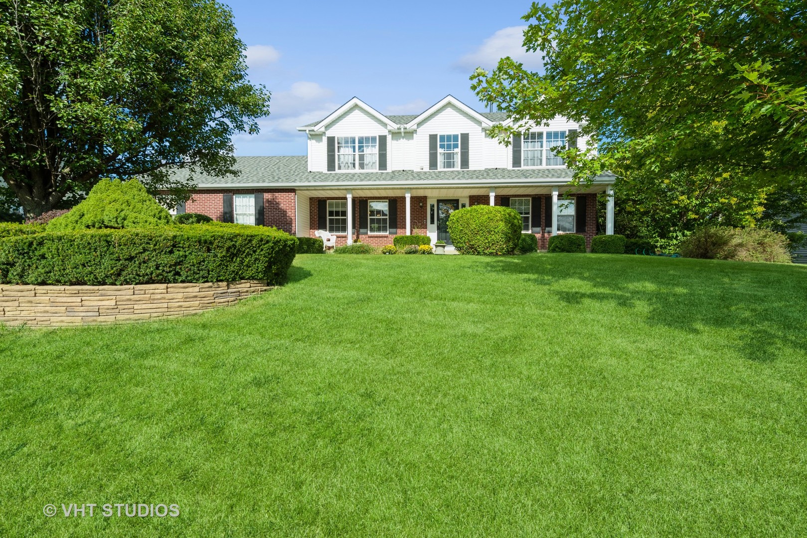 10289 Lismore Road Roscoe, IL 61073 - Photo 1 of 45 Gallery Image 1