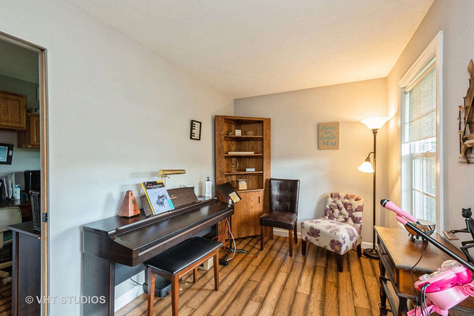 10289 Lismore Road Roscoe, IL 61073 - Photo 10 of 45 Gallery Image 10