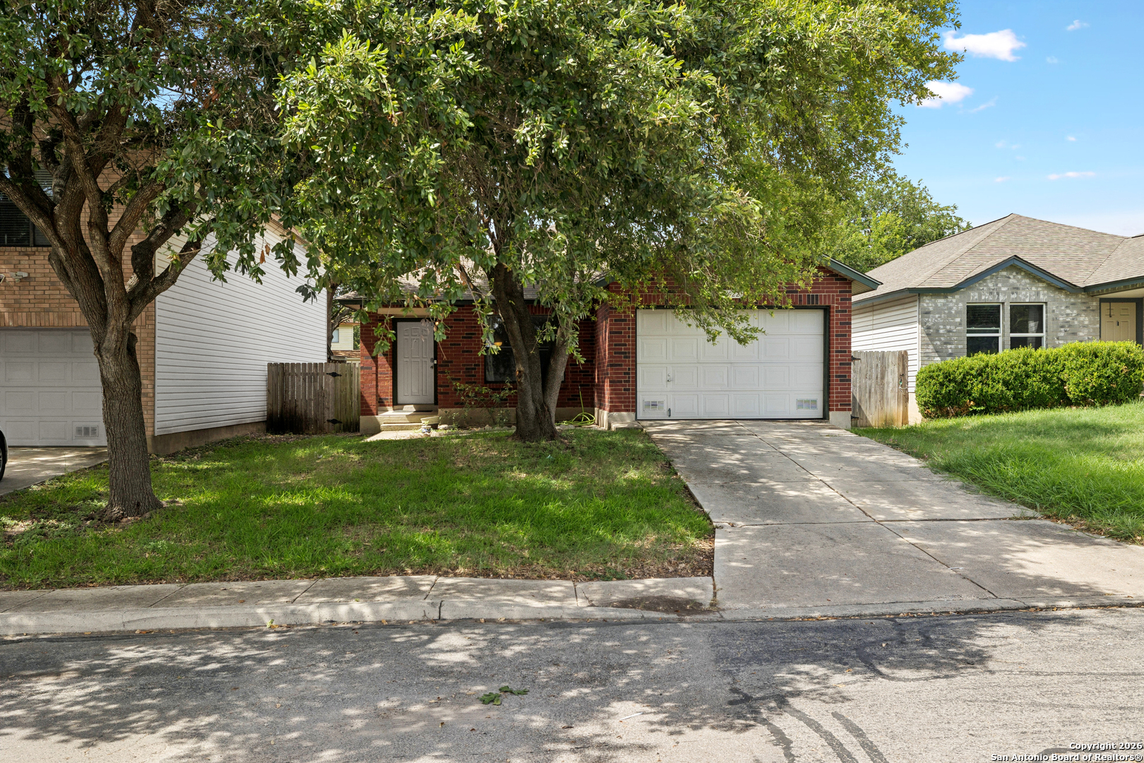 6622 Evenridge Lane San Antonio, TX 78239 - Photo 2 of 21 a front view of house with yard