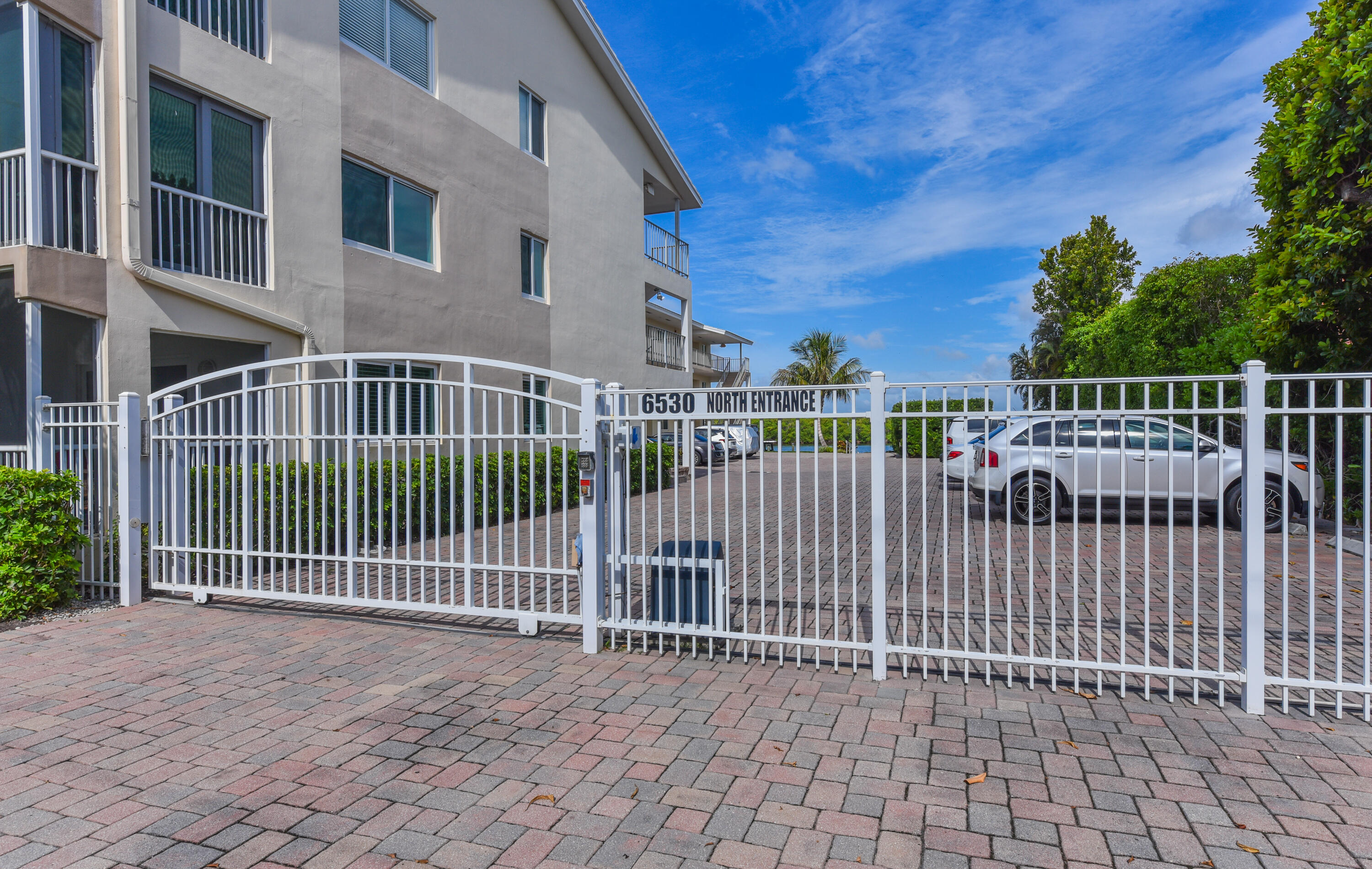 6530 North Ocean Boulevard, Unit 3070 Ocean Ridge, FL 33435 - Photo 35 of 47 6530 N Ocean Blvd_#307_Jody Cologirone_2