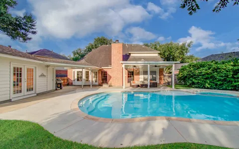 $499,000 | 23119 Fairvine Park Drive, Katy, TX 77494