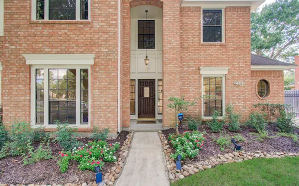 $499,000 | 23119 Fairvine Park Drive, Katy, TX 77494