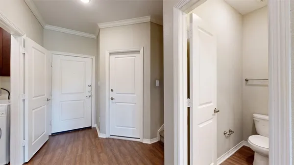 $1,975 | 2003 Harvey Mitchell Parkway South, College Station, TX 77840