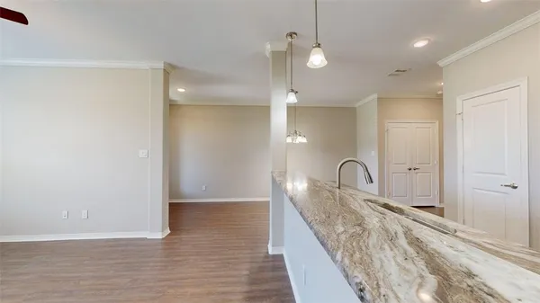 $1,975 | 2003 Harvey Mitchell Parkway South, College Station, TX 77840