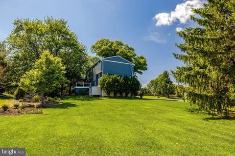 $1,250,000 | 933 War Admiral Street, Great Falls, VA 22066