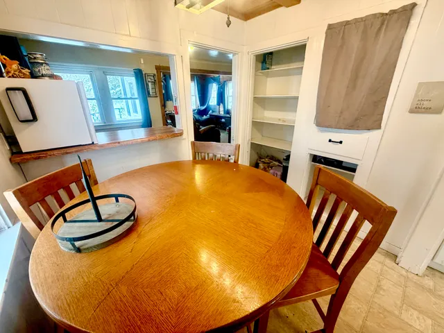 $159,900 | 14 Pinkham Street, Lincoln, ME 04457