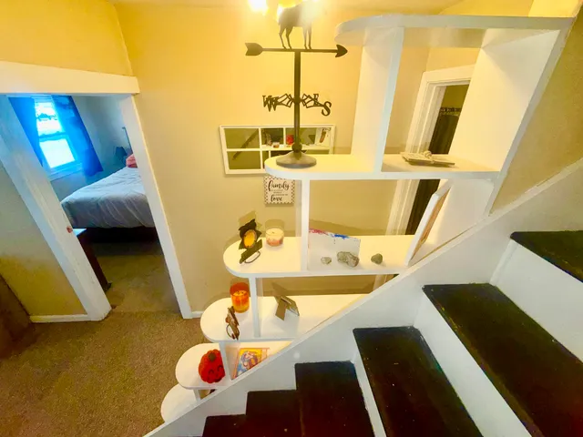 $159,900 | 14 Pinkham Street, Lincoln, ME 04457