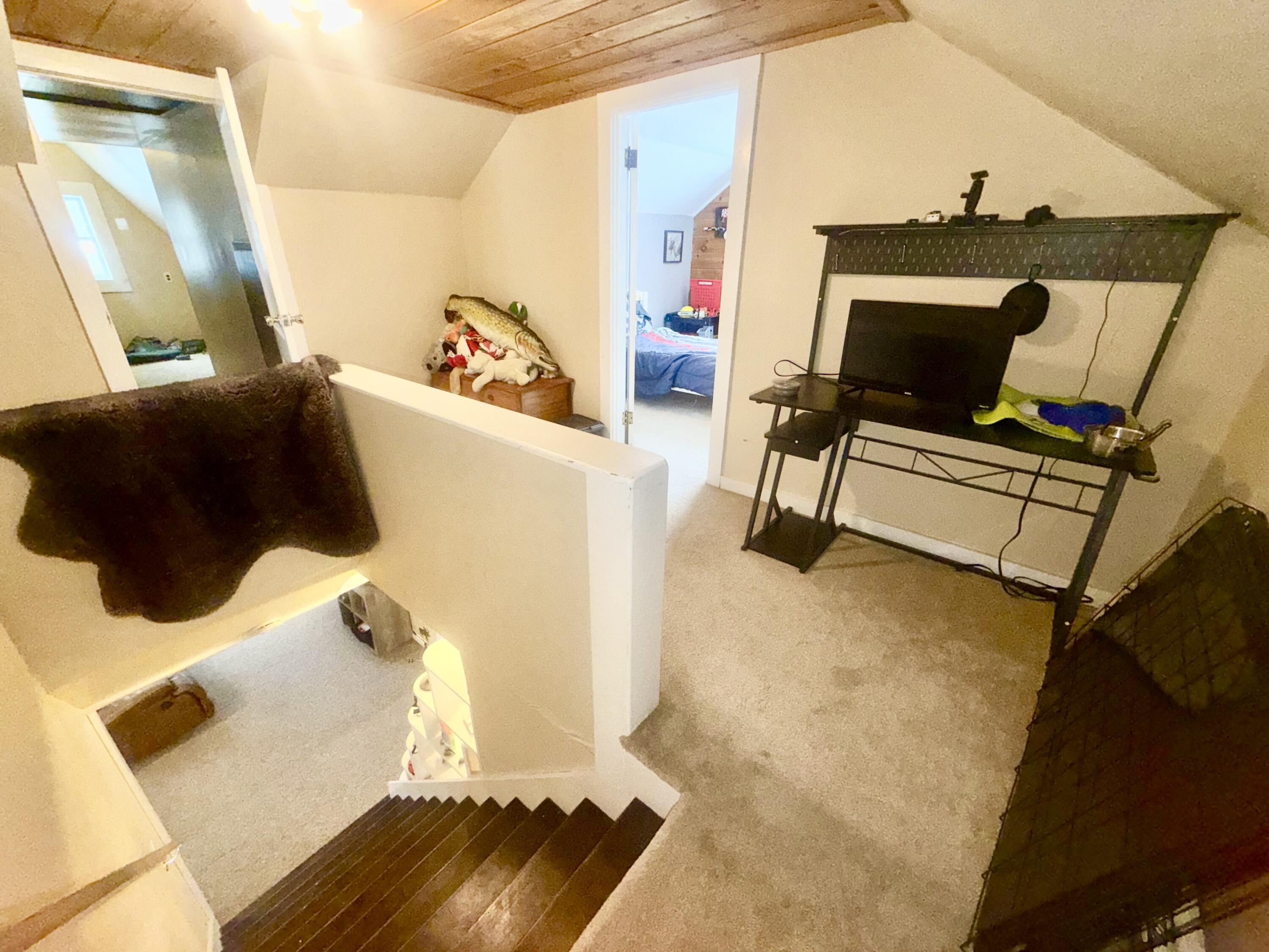 14 Pinkham Street Lincoln, ME 04457 - Photo 33 of 55 Upstairs Landing