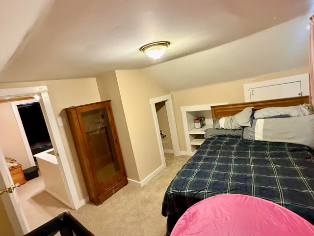 $159,900 | 14 Pinkham Street, Lincoln, ME 04457