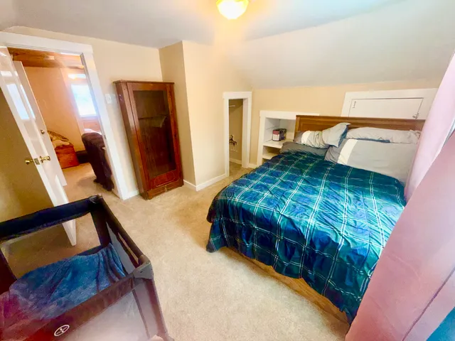 $159,900 | 14 Pinkham Street, Lincoln, ME 04457