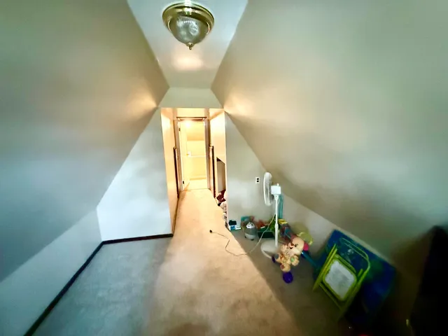 $159,900 | 14 Pinkham Street, Lincoln, ME 04457