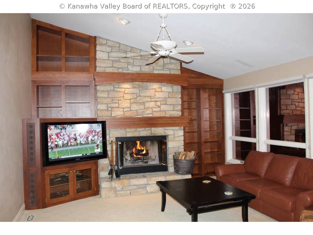 1409 Sweetbrier Road Charleston, WV 25314 - Photo 3 of 6 Gallery Image 3