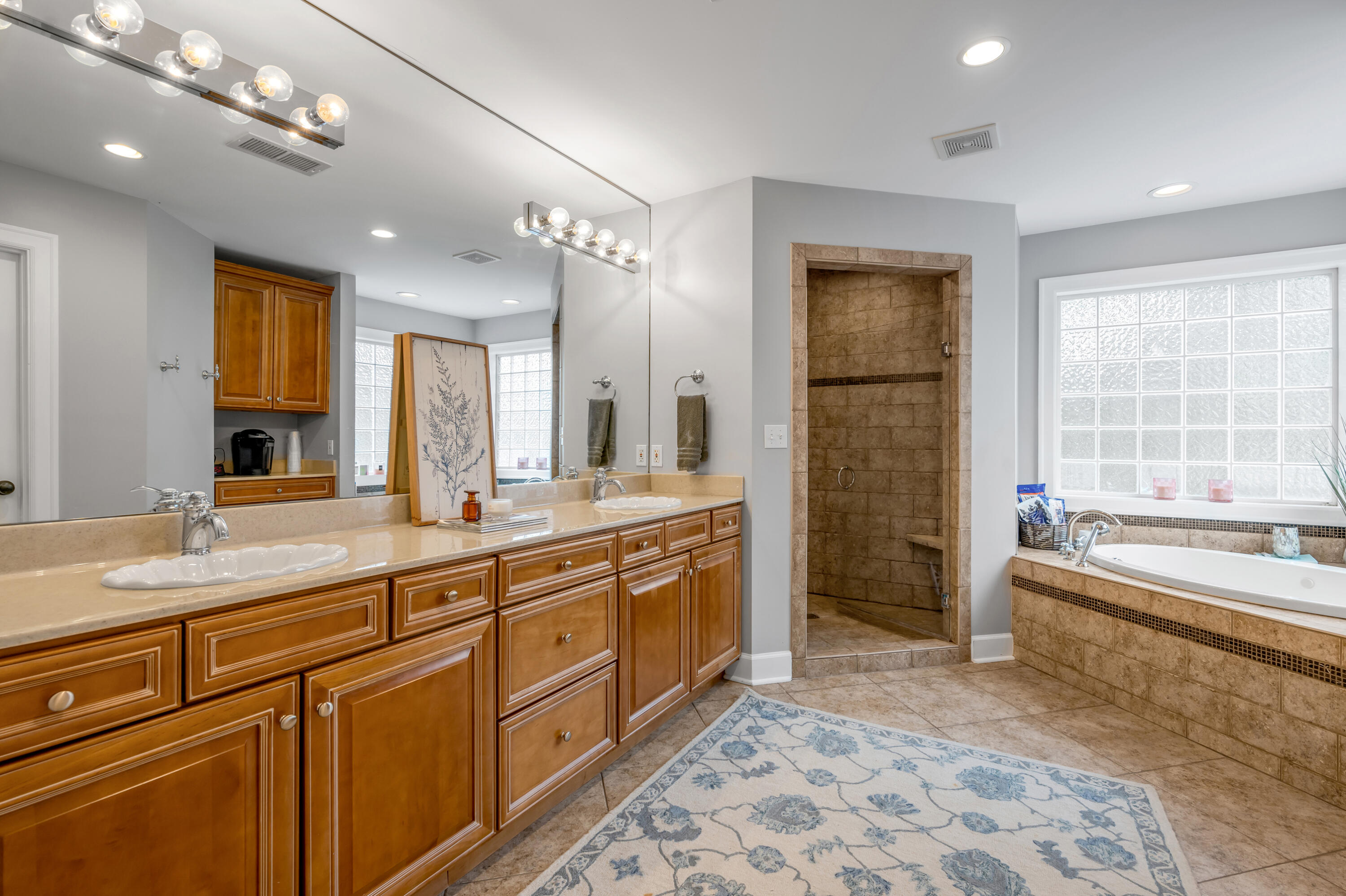 336 Cochran Road Lexington, KY 40502 - Photo 72 of 109 TDB_8582
