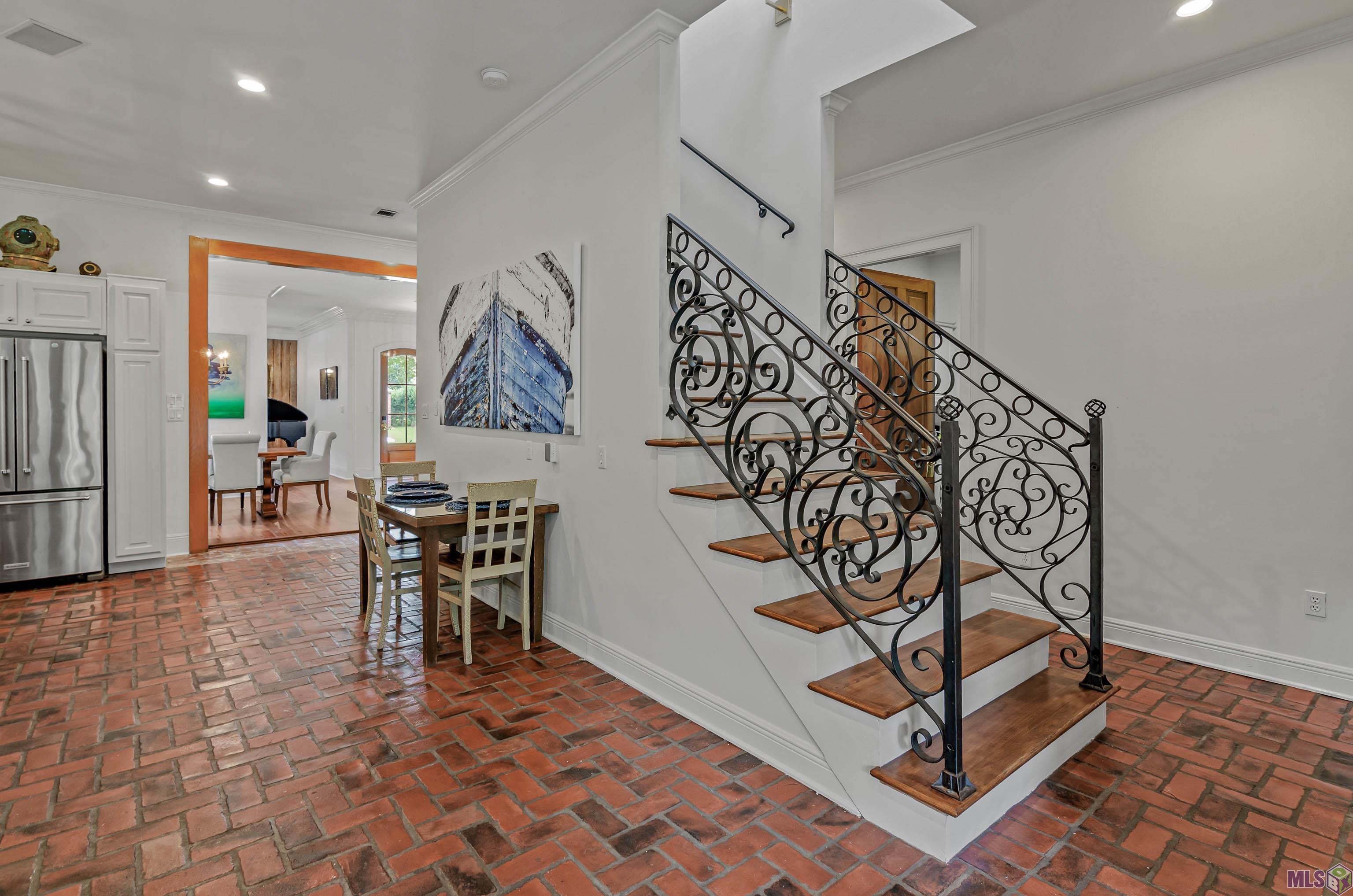 18934 East Pinnacle Circle St. George, LA 70810 - Photo 14 of 40