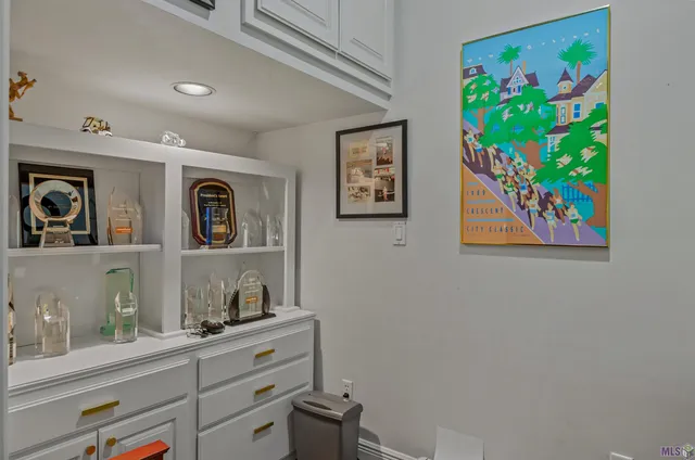 $899,000 | 18934 East Pinnacle Circle, St. George, LA 70810