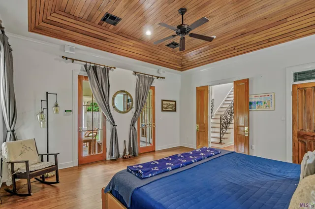 $899,000 | 18934 East Pinnacle Circle, St. George, LA 70810