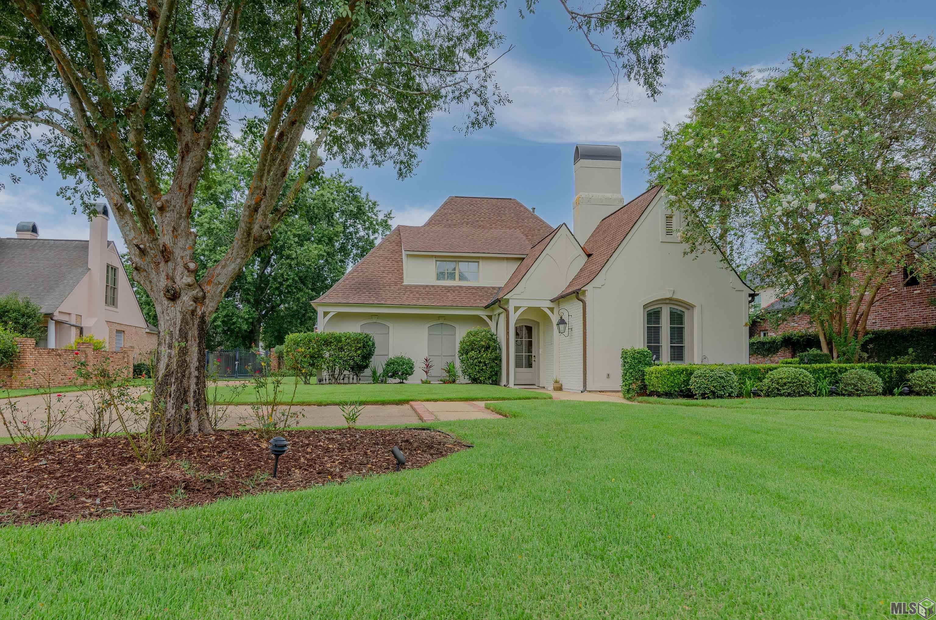 18934 East Pinnacle Circle St. George, LA 70810 - Photo 2 of 40