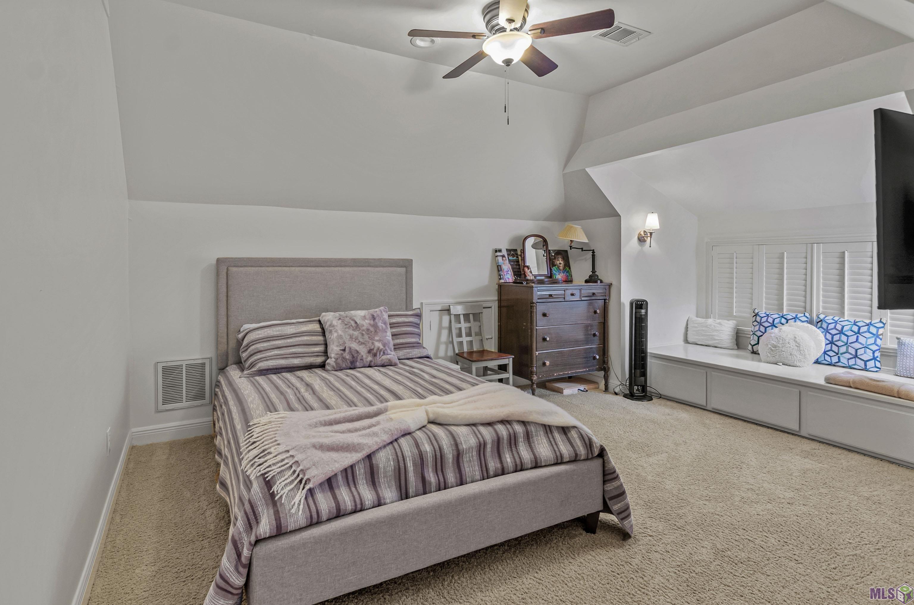 18934 East Pinnacle Circle St. George, LA 70810 - Photo 25 of 40