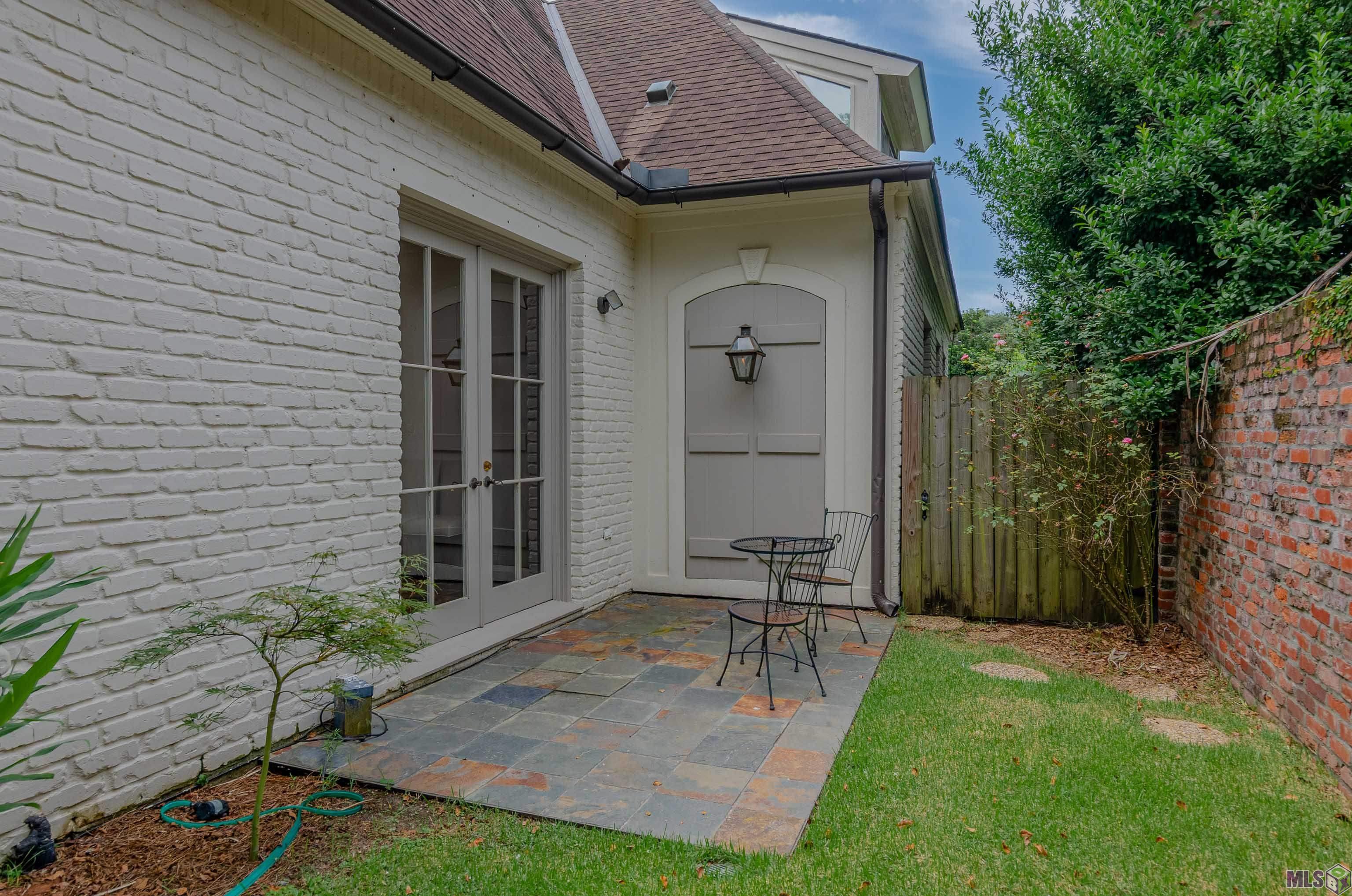 18934 East Pinnacle Circle St. George, LA 70810 - Photo 32 of 40