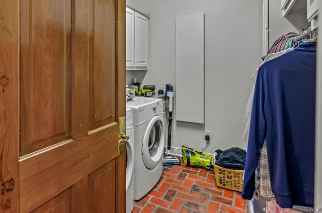 $899,000 | 18934 East Pinnacle Circle, St. George, LA 70810