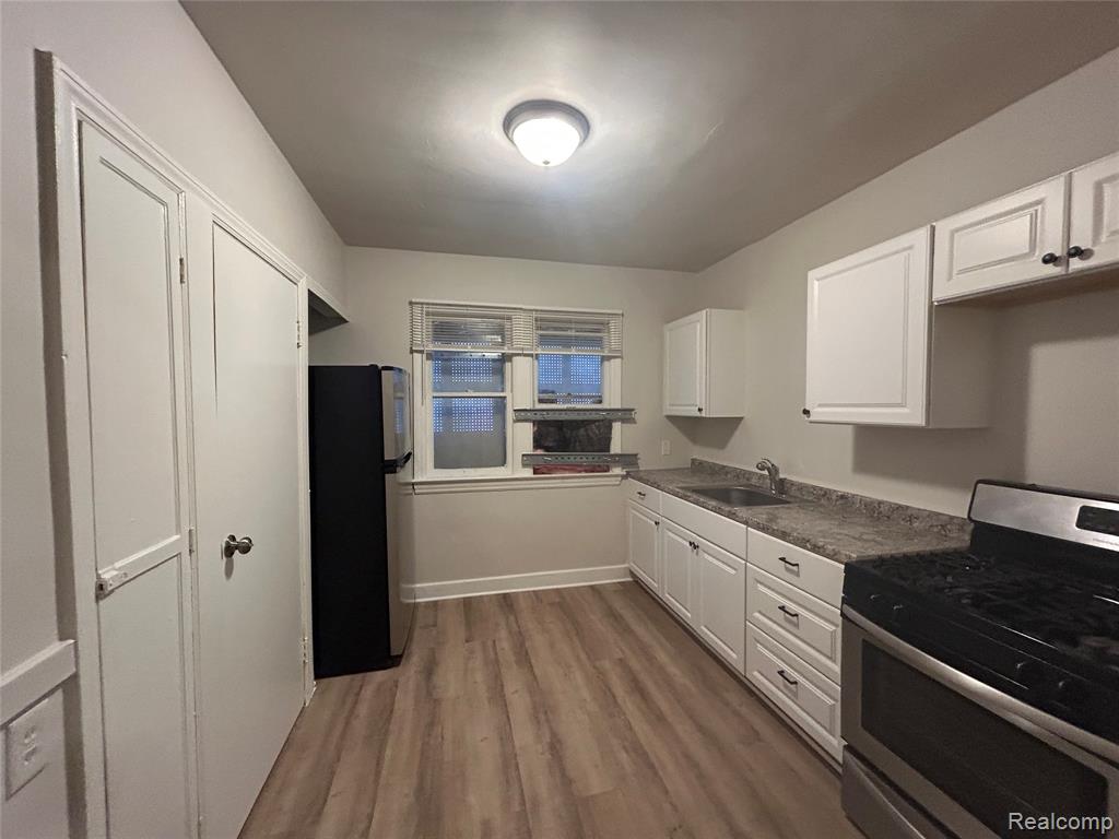 4401 Buckingham Detroit, MI 48224 - Photo 2 of 41