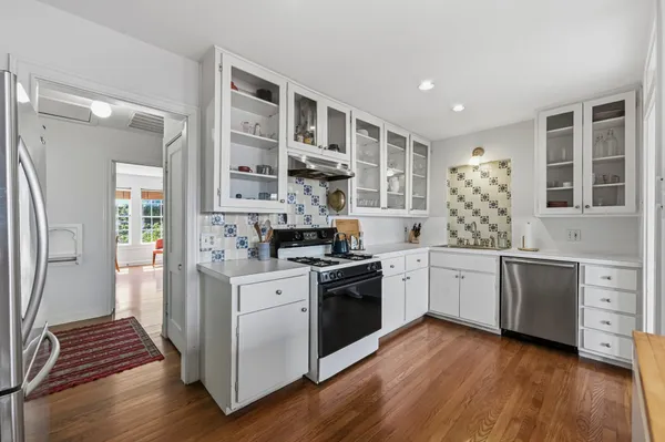 $1,250,000 | 3100 Harris Boulevard, Austin, TX 78703