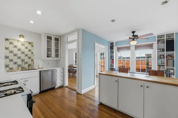 $1,250,000 | 3100 Harris Boulevard, Austin, TX 78703