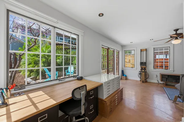 $1,250,000 | 3100 Harris Boulevard, Austin, TX 78703