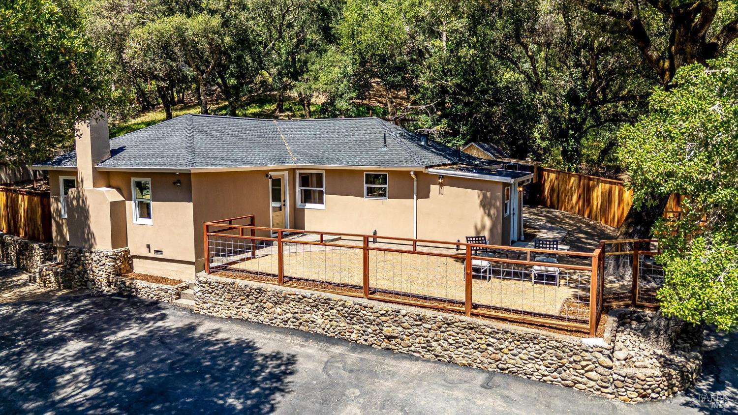 9342 Chalk Hill Road Healdsburg, CA 95448 - Photo 2 of 66