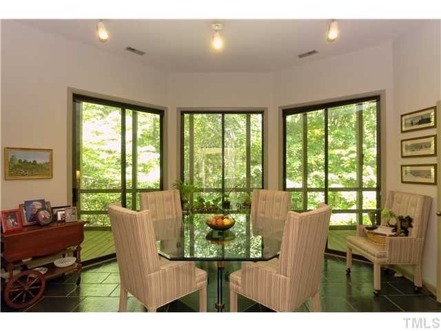 2005 Nakoma Place Raleigh, NC 27607 - Photo 10 of 25 Photo 10