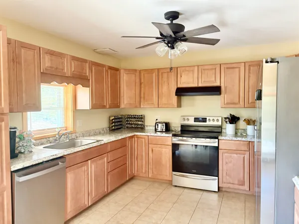 $595,000 | 42 East Road, Greenfield, NH 03047