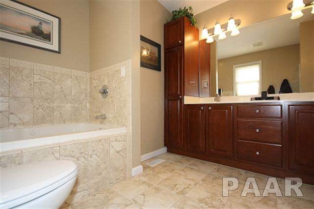 5919 Charleston Road Peoria, IL 61607 - Photo 16 of 35