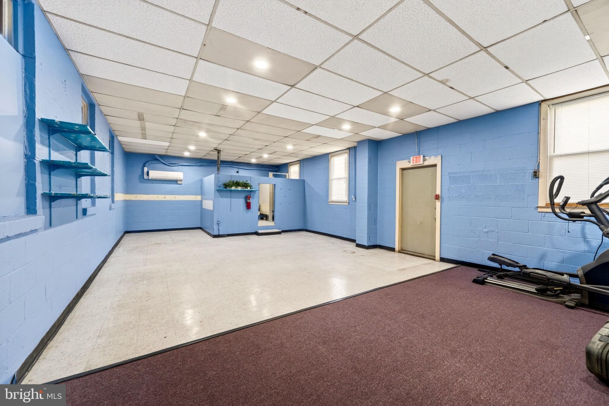 131 Midland Road Glen Burnie, MD 21060 - Photo 3 of 44 a view of a livingroom with furniture