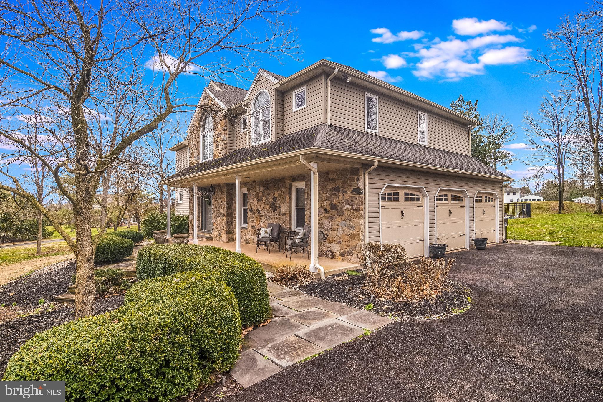 868 Price Road Harleysville, PA 19438 - Photo 4 of 40 Gallery Image 4