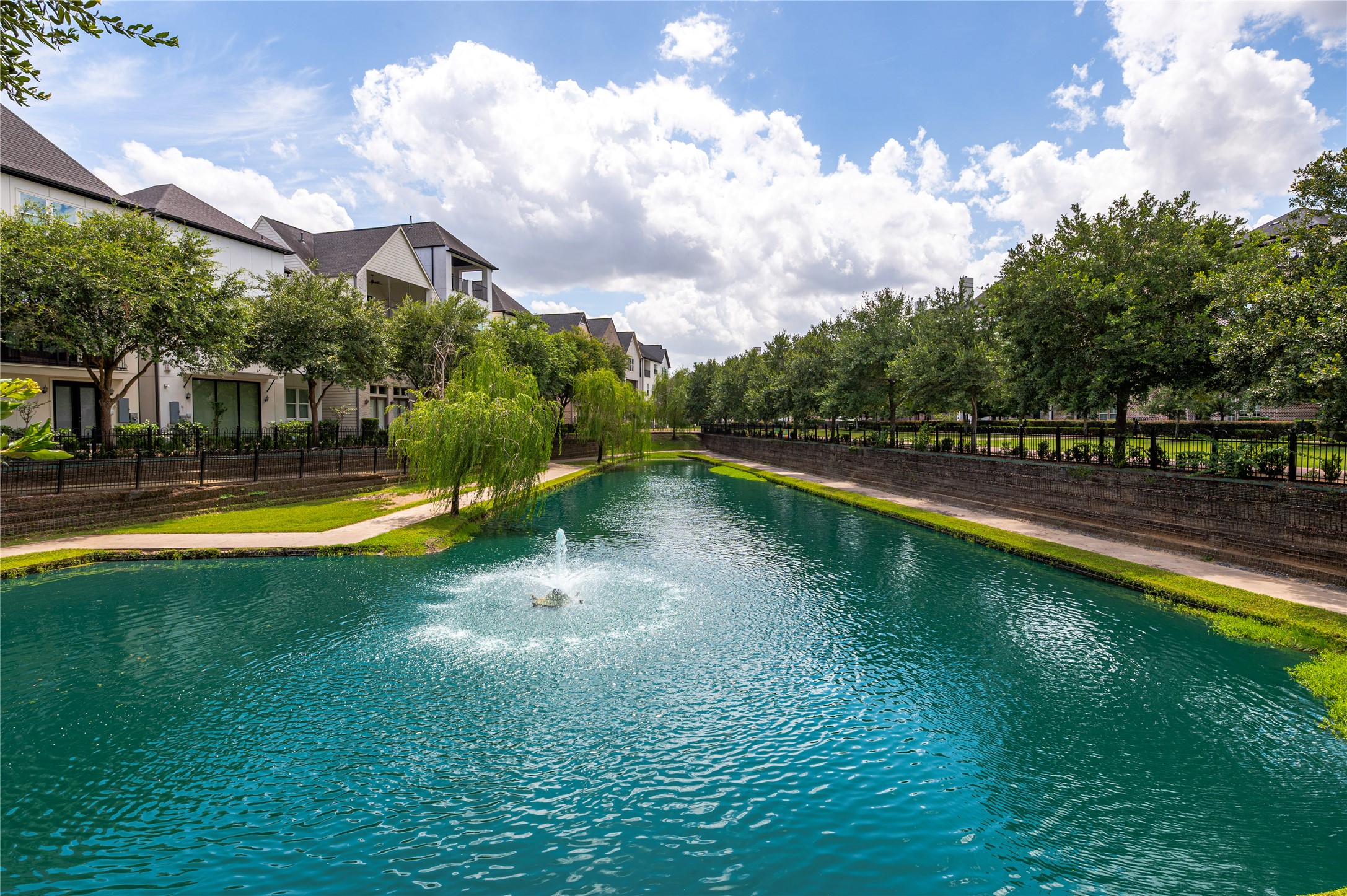9674 Knight Road Houston, TX 77045 - Photo 40 of 42
