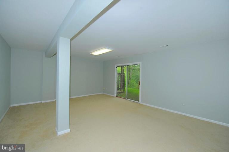 8768 Ruppert Court Ellicott City, MD 21043 - Photo 10 of 14 Family Room