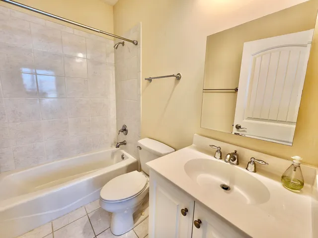 $2,650 | 2003 Hopeman Lane, Mount Pleasant, SC 29466