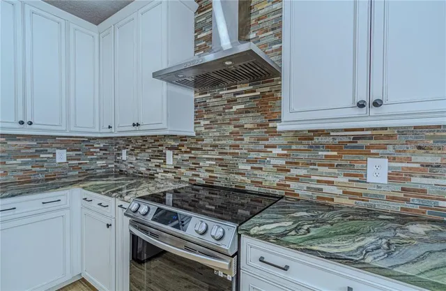 $2,400 | 13352 Harbor Shore Lane, Unit 13352, Winter Garden, FL 34787