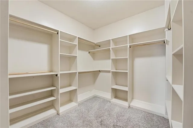 $779,000 | 4385 Missouri Drive, Ottawa, KS 66067