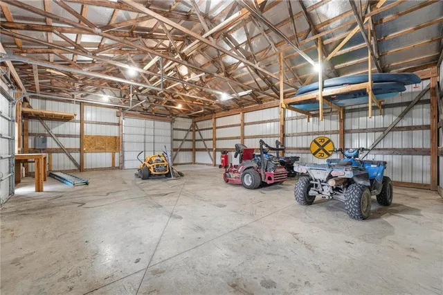 $779,000 | 4385 Missouri Drive, Ottawa, KS 66067