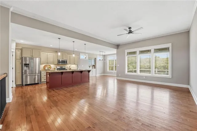 $779,000 | 4385 Missouri Drive, Ottawa, KS 66067