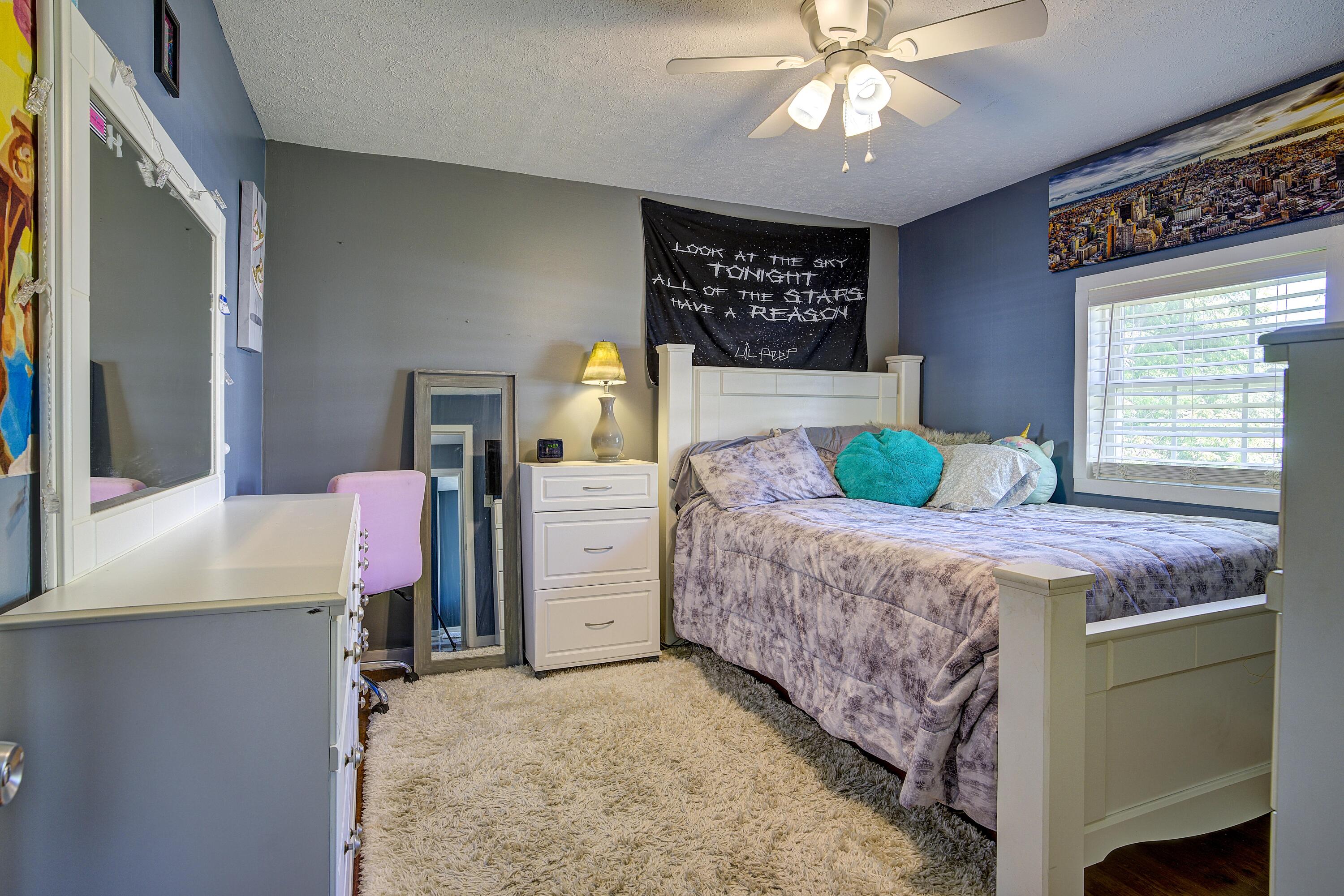 110 Oak Road Bristol, TN 37620 - Photo 27 of 33 Oak--31