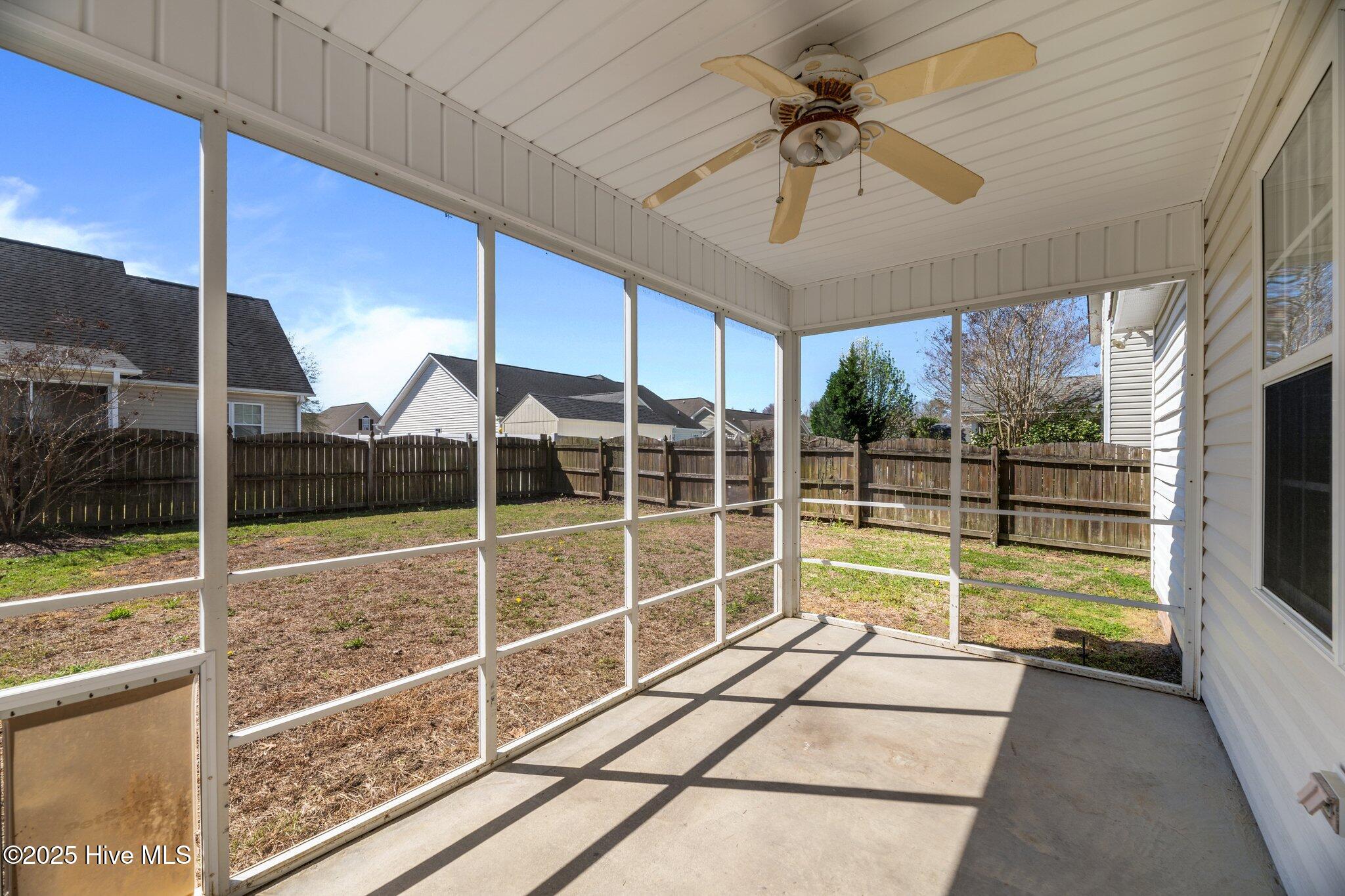 311 Conner Grant Road New Bern, NC 28562 - Photo 33 of 43 Screened porch