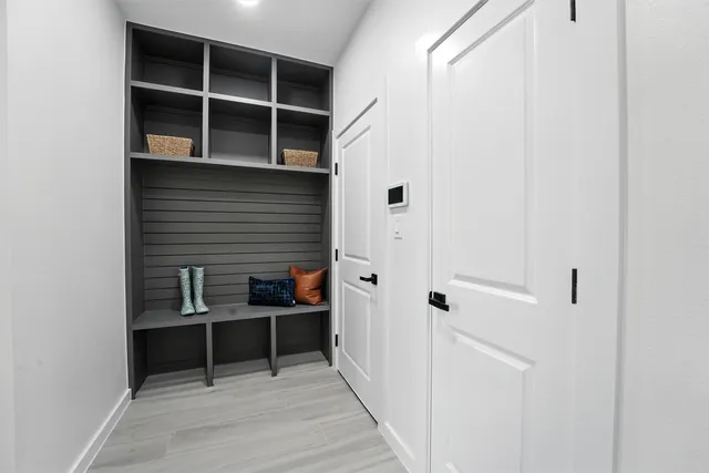 a view of a walk in closet