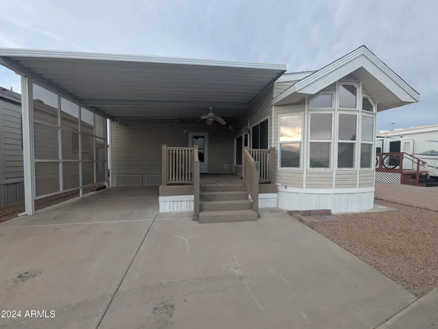 $950 | 412 East Fiesta Del Sol, Florence, AZ 85132
