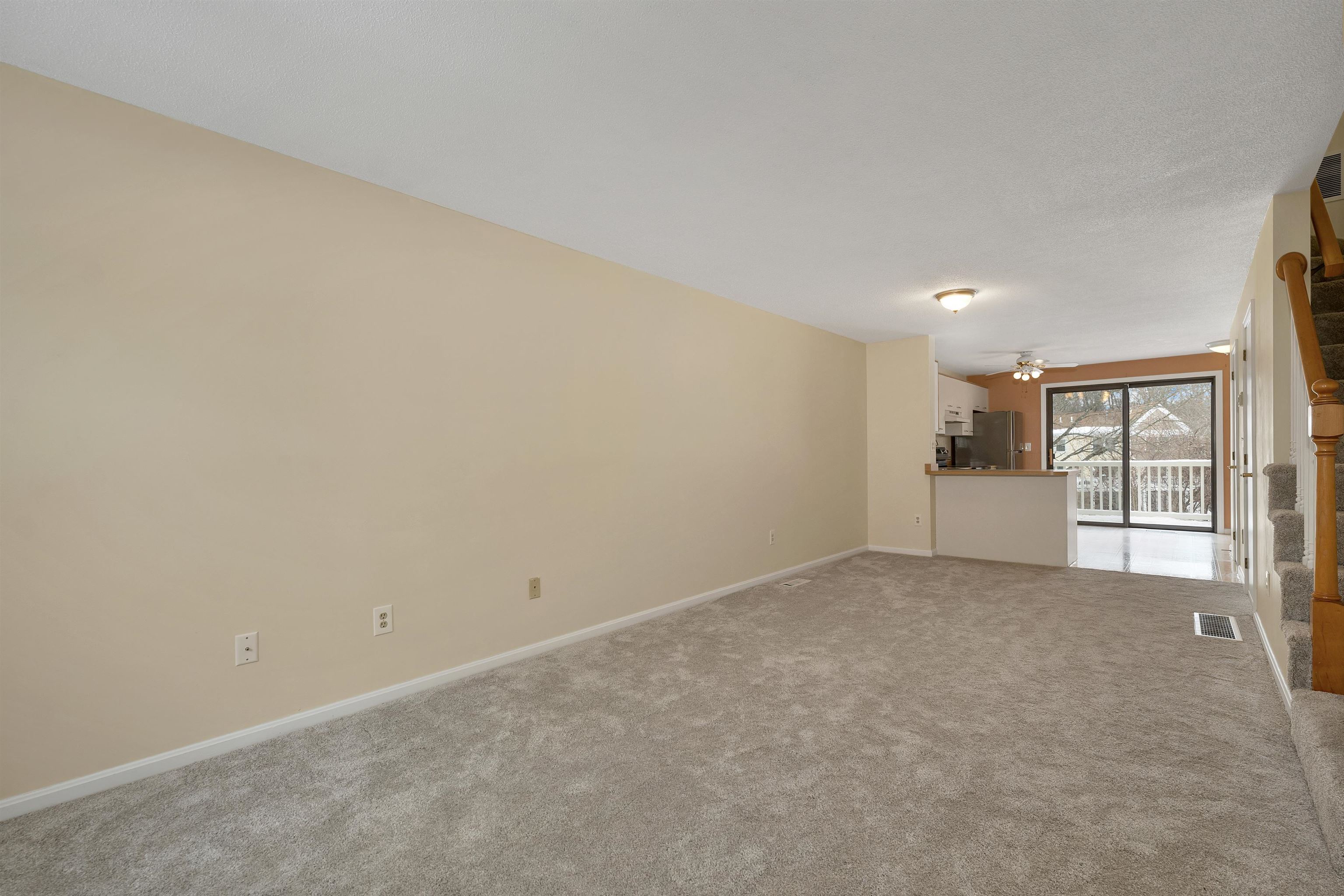 543 Fox Hollow Way Manchester, NH 03104 - Photo 21 of 34