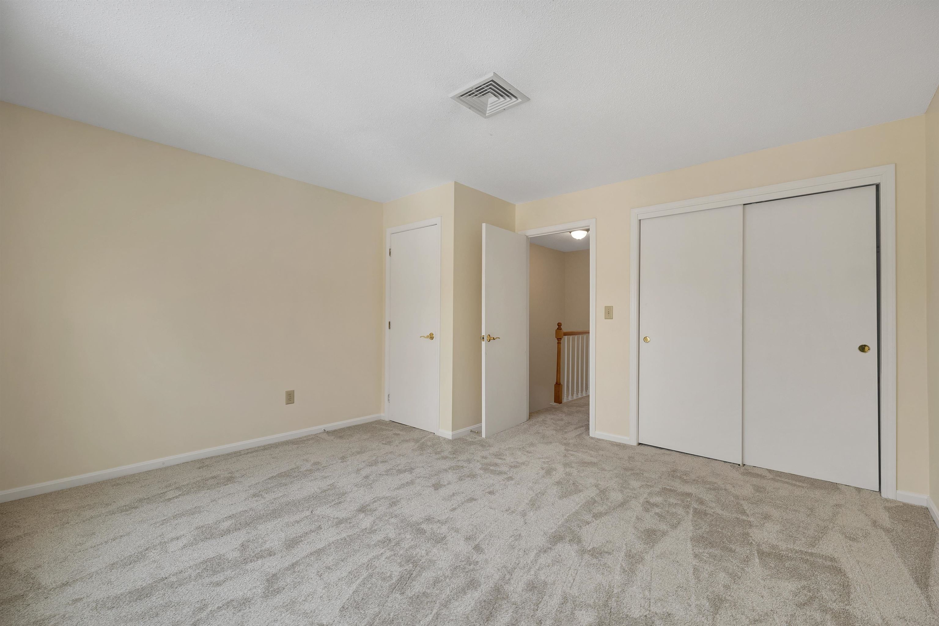 543 Fox Hollow Way Manchester, NH 03104 - Photo 24 of 34