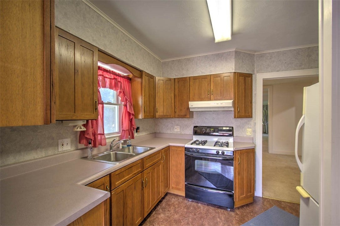 471 Tohill Road Decatur, IL 62521 - Photo 12 of 35 Gallery Image 12